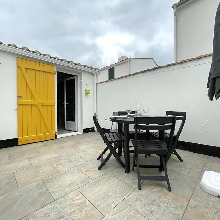 Petite Maison Renovee Pres De La Avec Piscine Chauffee, Tennis Et Patio - - Fr-1-224a-55 * Brétignolles-sur-Mer