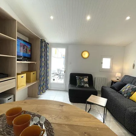 Ferienhaus Petite Maison Renovee Pres De La Avec Piscine Chauffee, Tennis Et Patio - - Fr-1-224a-55